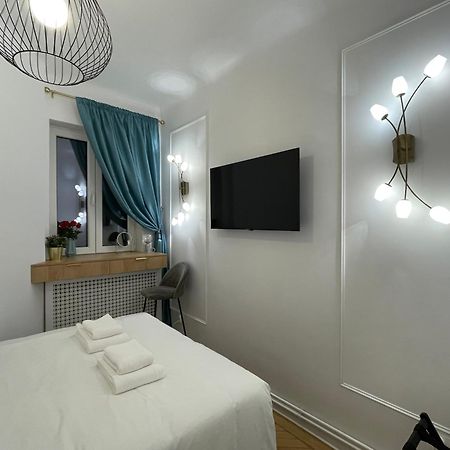 Апартаменти Studio Alice Romana Square Бухарест Екстер'єр фото