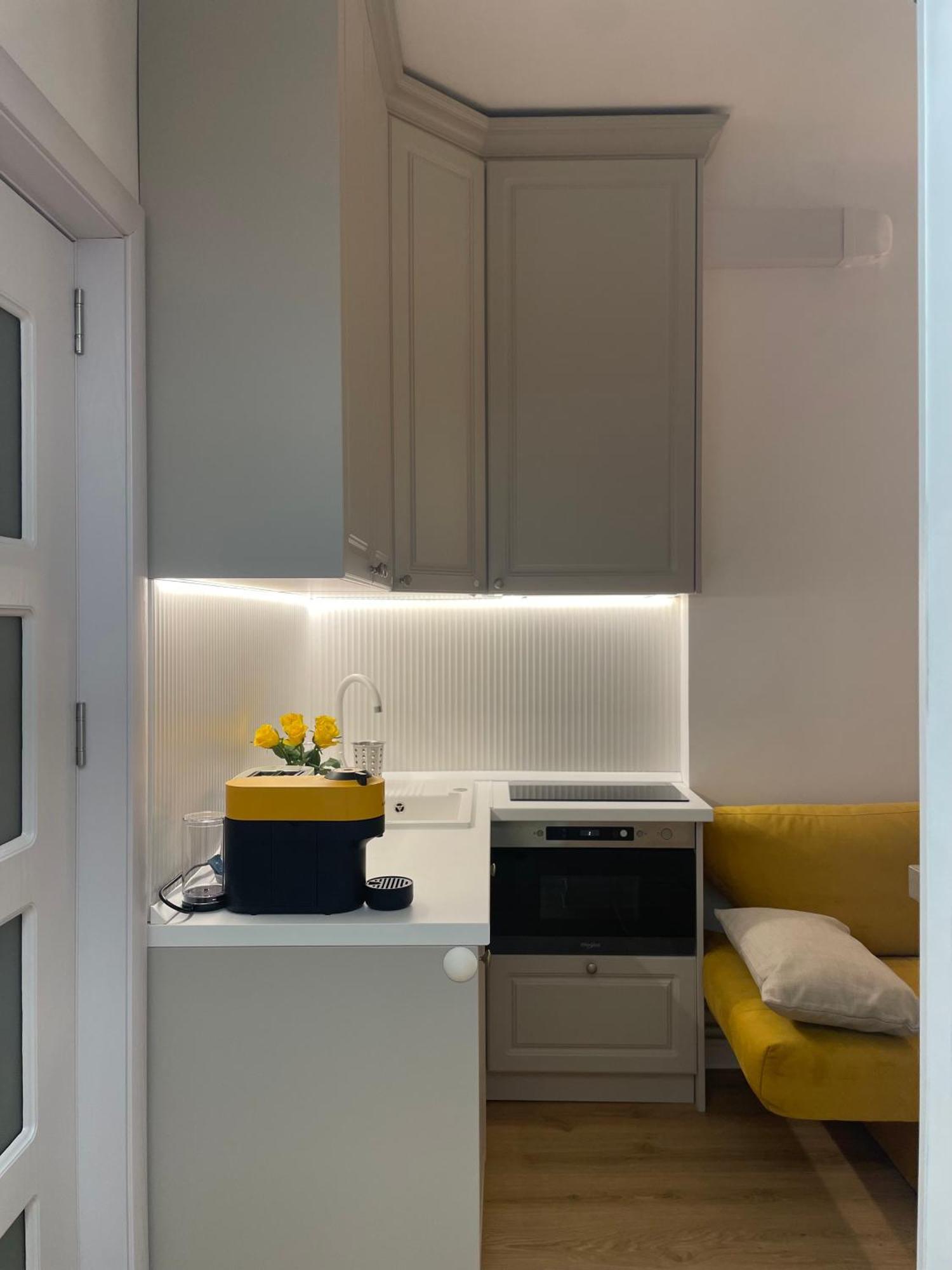 Апартаменти Studio Alice Romana Square Бухарест Екстер'єр фото